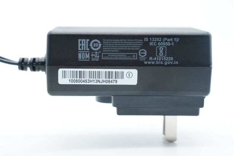 希捷Backup Plus Hub移動硬盤36W適配器拆解 硬盤供電穩定放心了，充電器制造